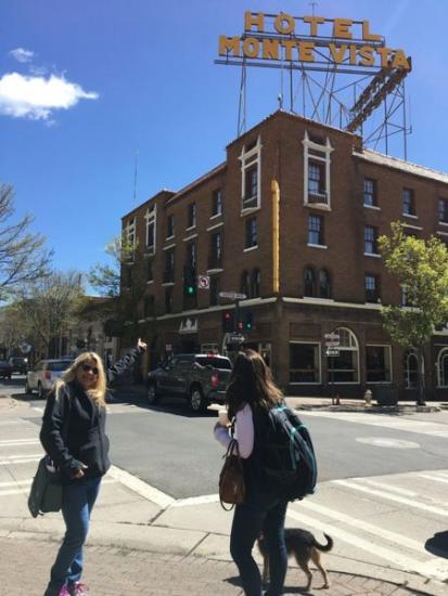 hotel-monte-vista_jeepgirls