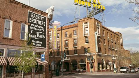 west-best-places-to-live-flagstaff-az-historic-downtown