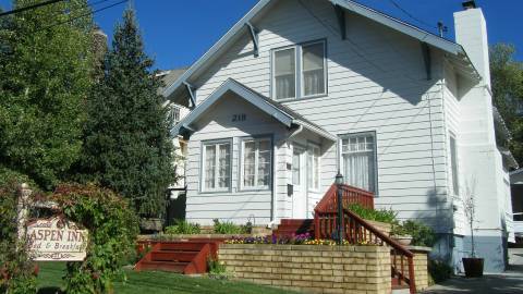 Aspen Inn Bed and Breakfast