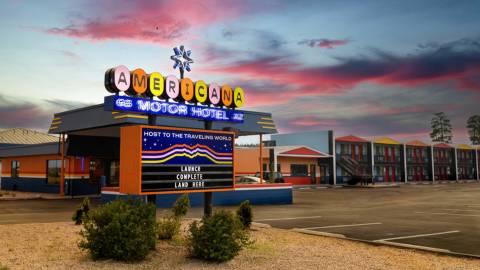 Americana Motor Hotel