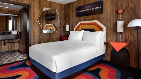 Americana Motor Hotel