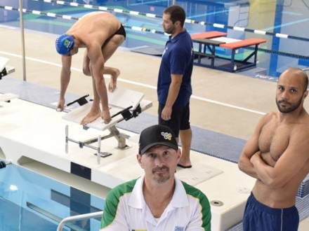 men's swim team